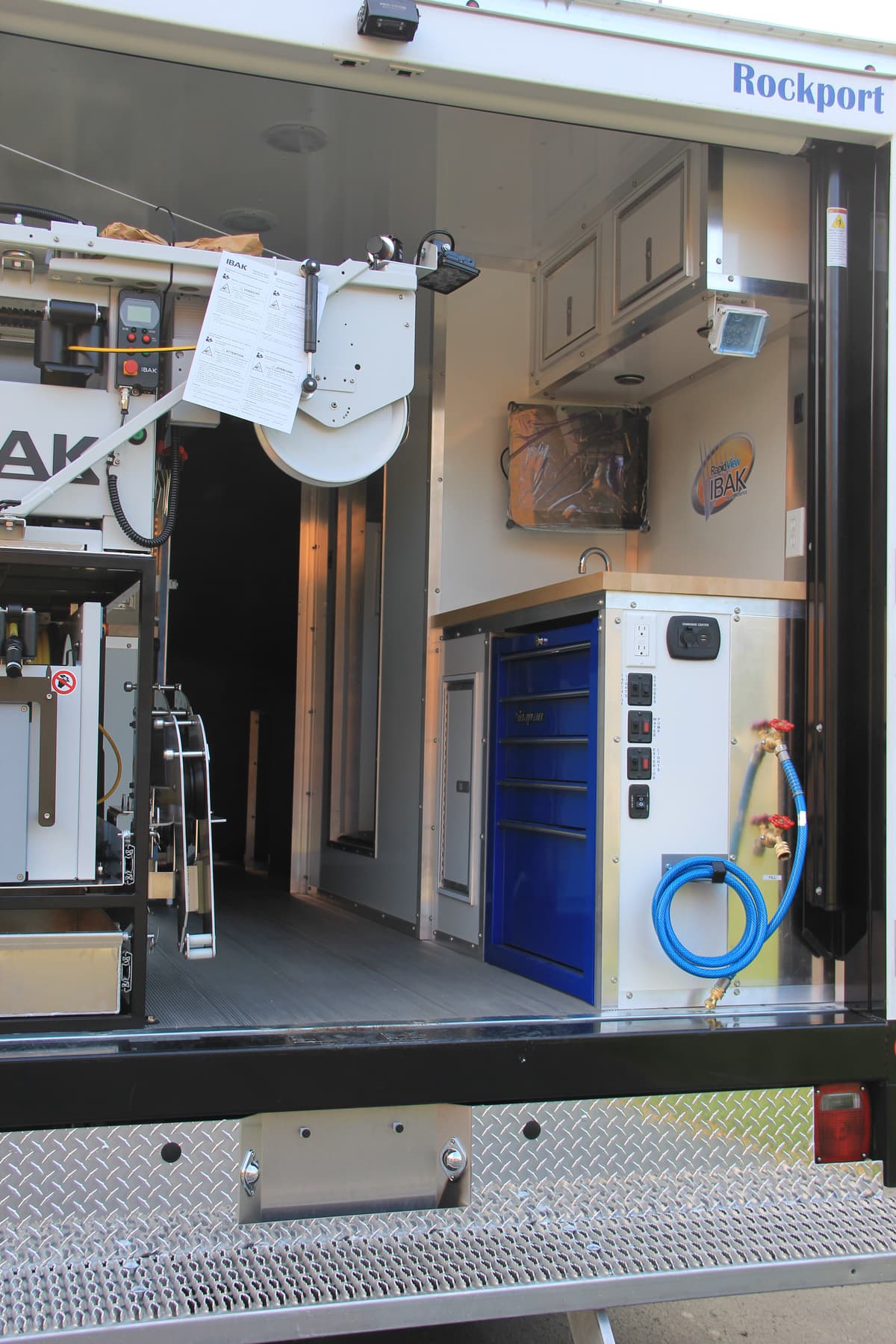 F450 Truck with Bathroom RapidView IBAK North America