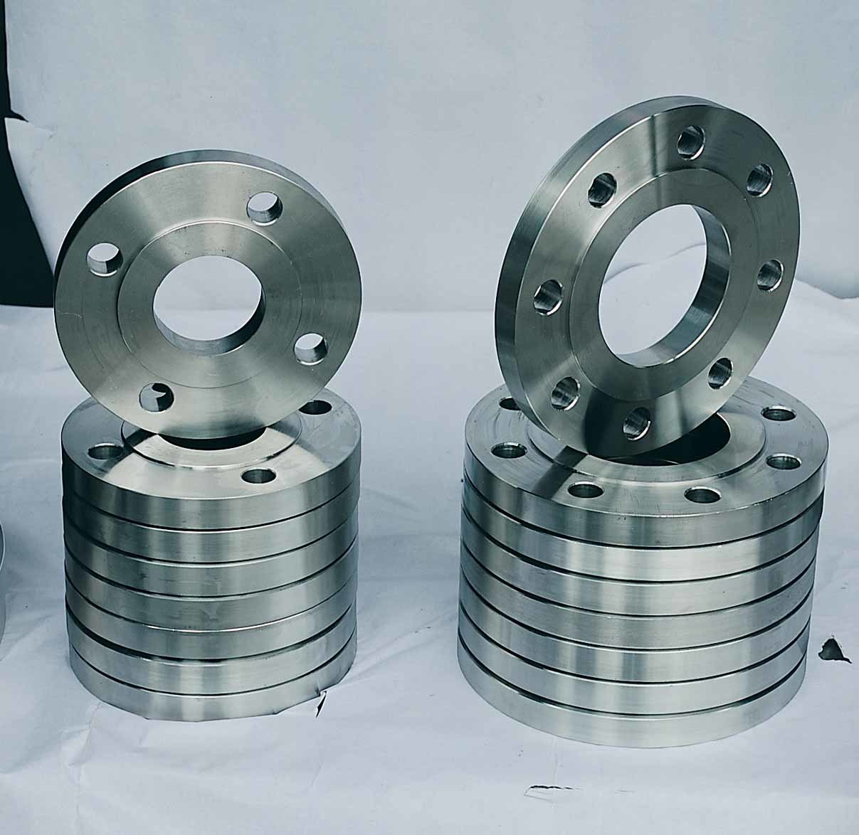 Stainless Steel Flange RAQTAN TRADING CO