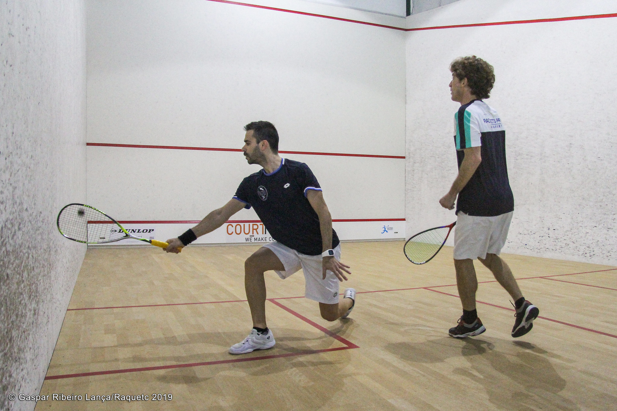 tenis para jogar squash