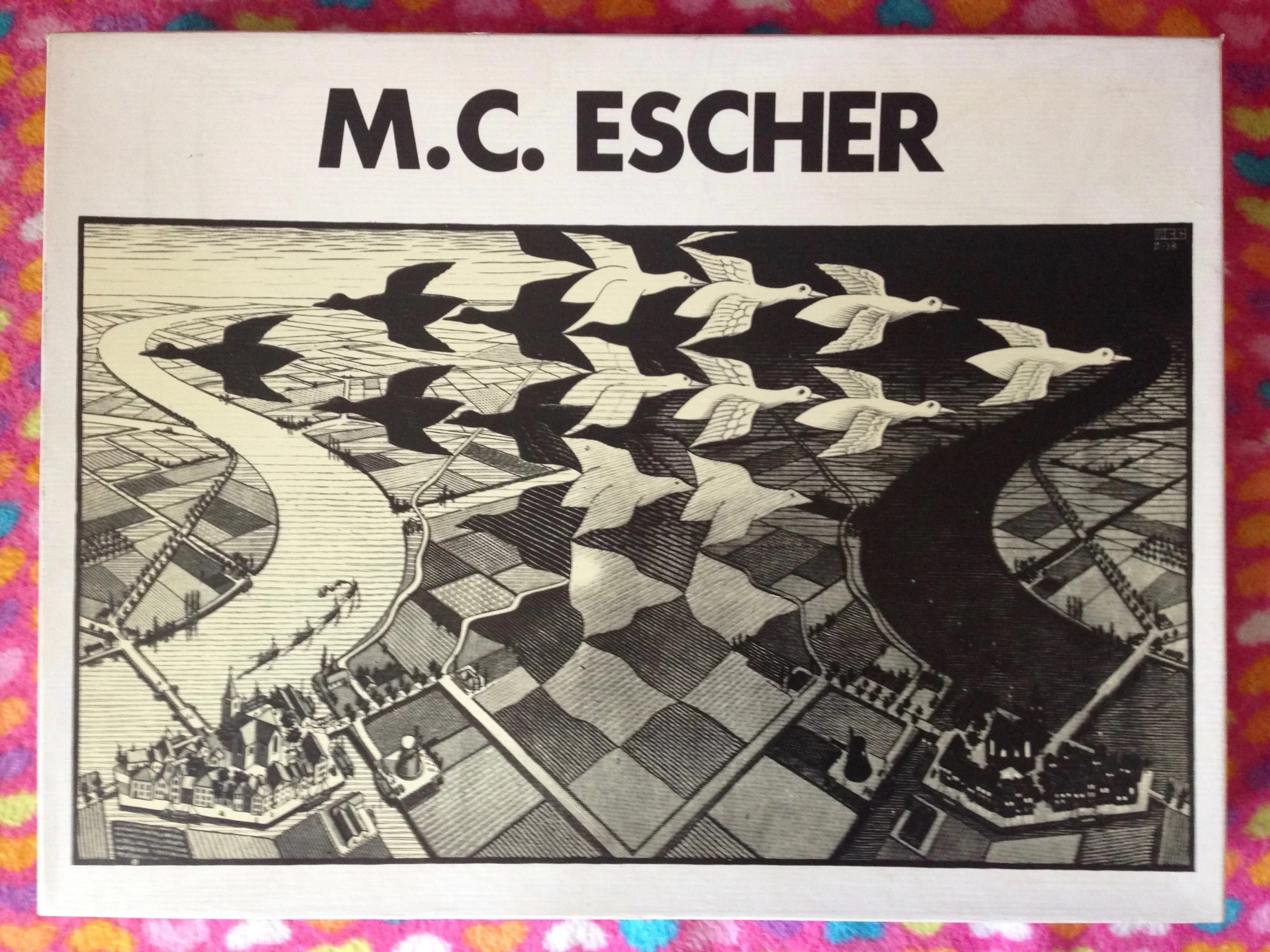 Escher's art work entitled day and. 1500, Selegiochi, Day and Night, Maurits Cornelis Escher Rare Puzzles