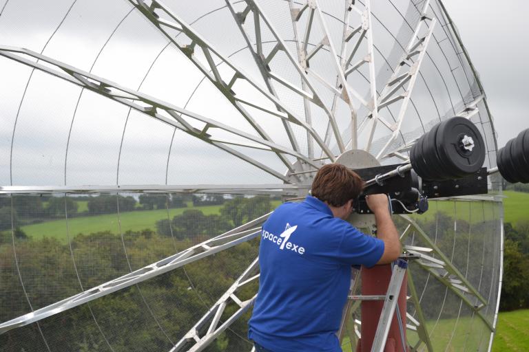 A DIY radio telescope The Royal Astronomical Society