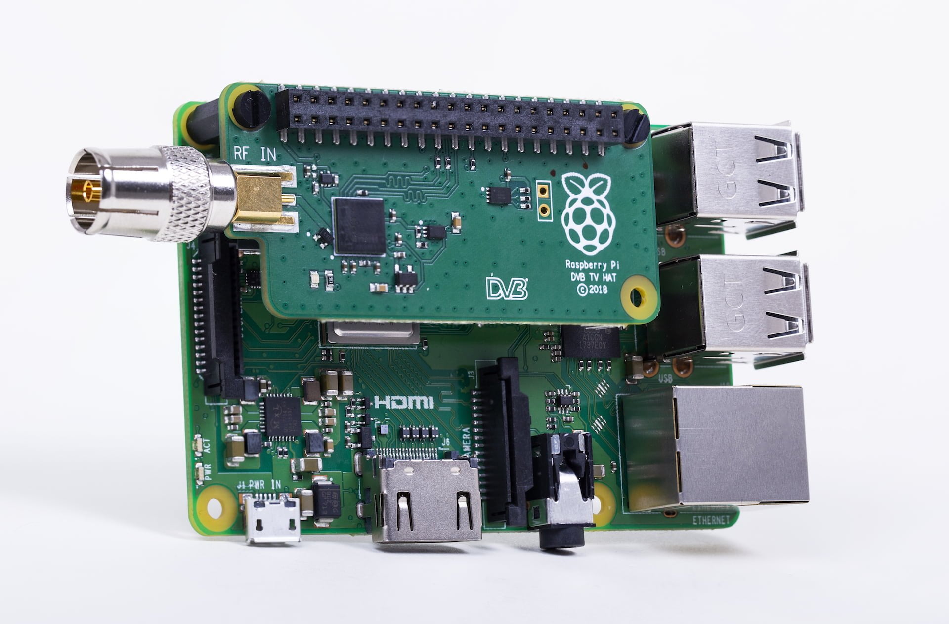 Raspberry Pi TV uHAT • RaspberryPi.dk
