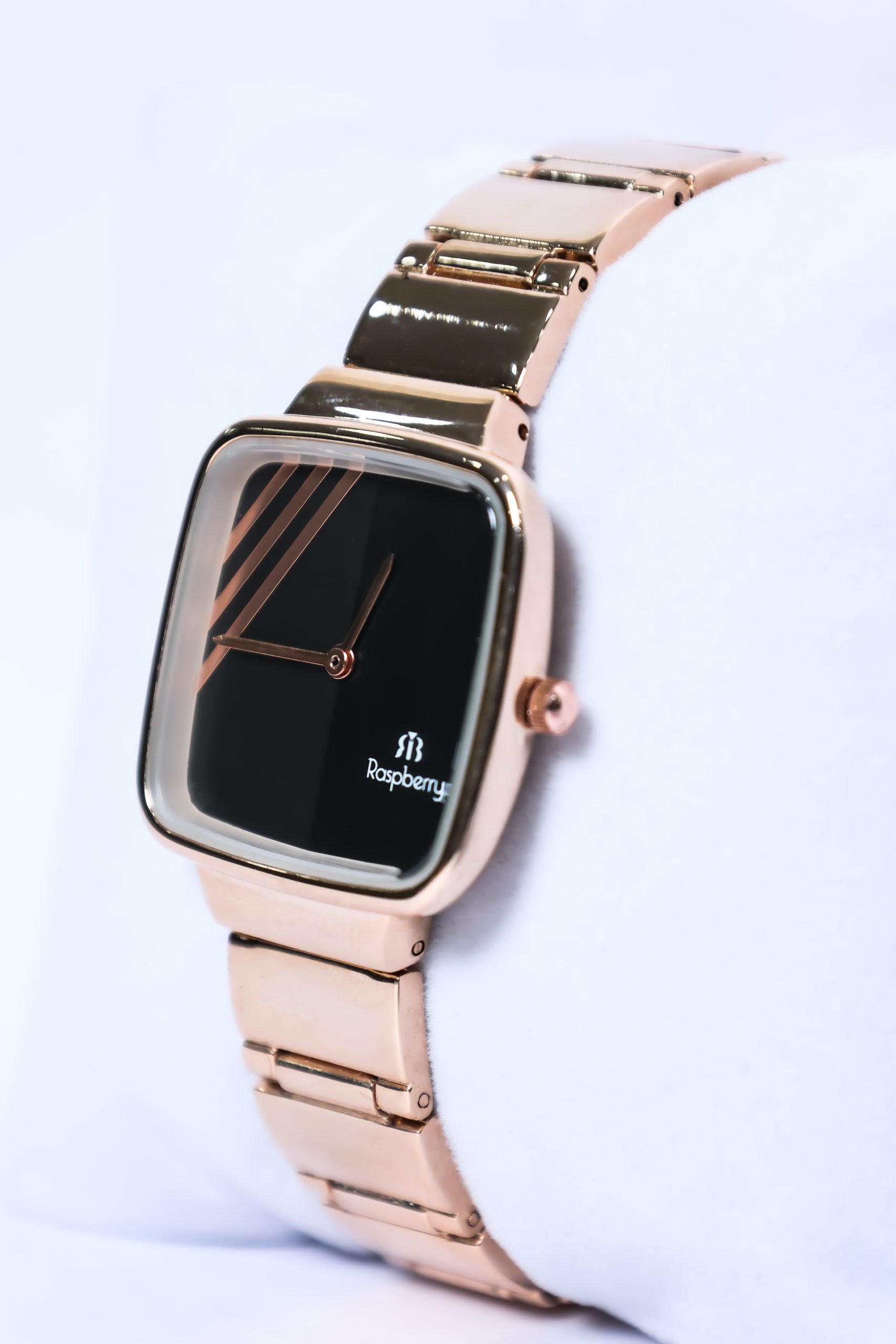 Raspberry Women's Analogue Wrist Watch Stainless Steel Strap, Water