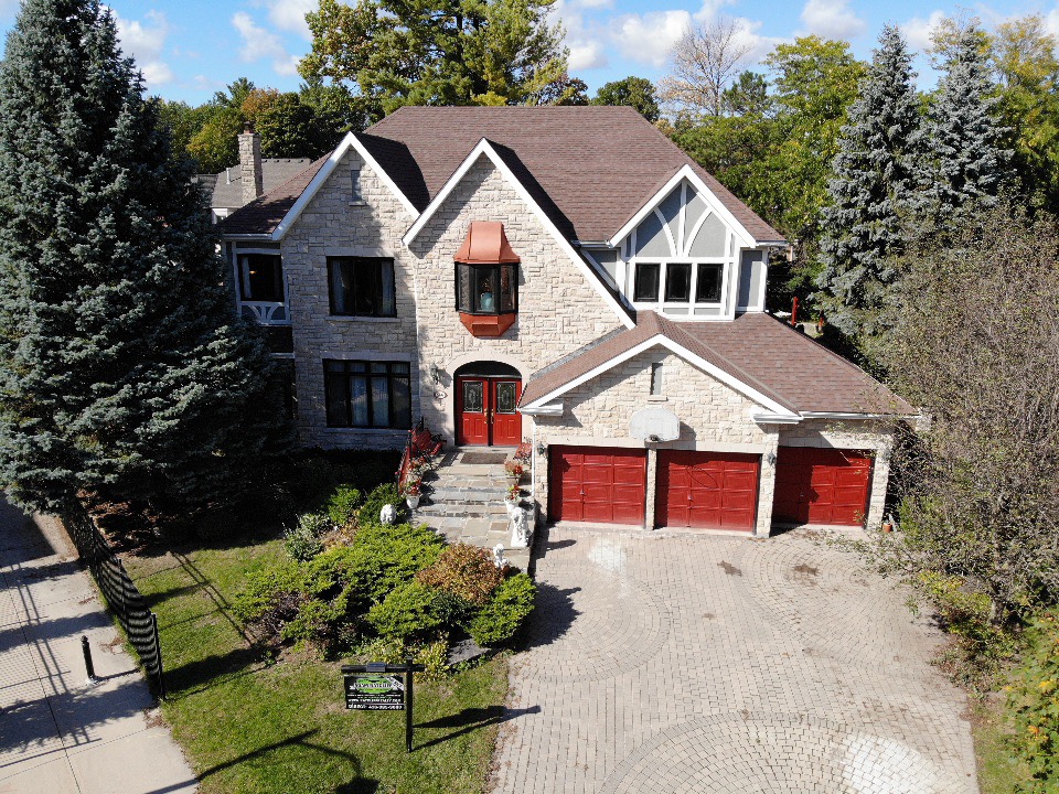 SOLD Large Family Home at the End of Private Culdesac in Rouge