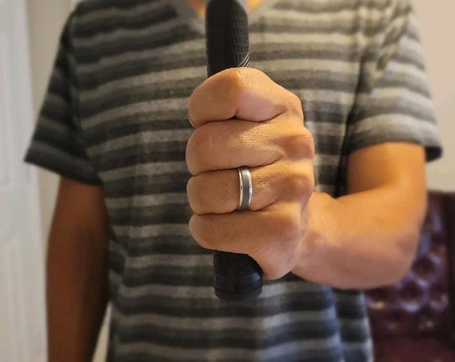 Baseball Golf Grip (Explained) Rather Be Golfing