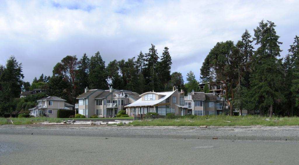 Rathtrevor Beach Tanglewood 12 Beach Front Rental Vancouver Island
