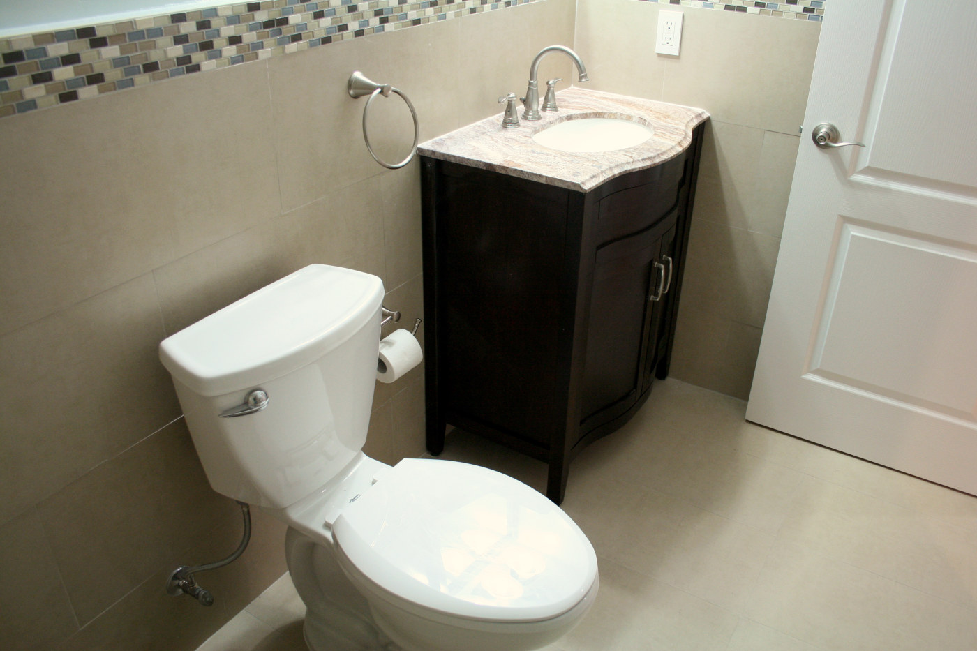 Garage Conversion to Master Bedroom & Bathroom