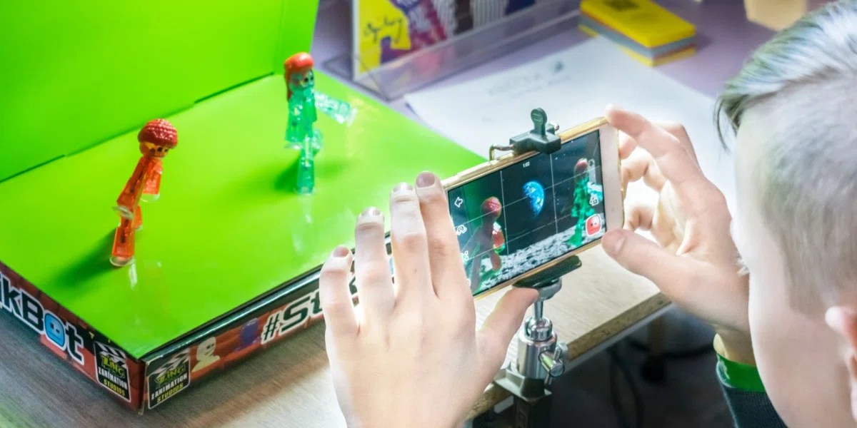 AI Stop Motion Video Maker Rav AI