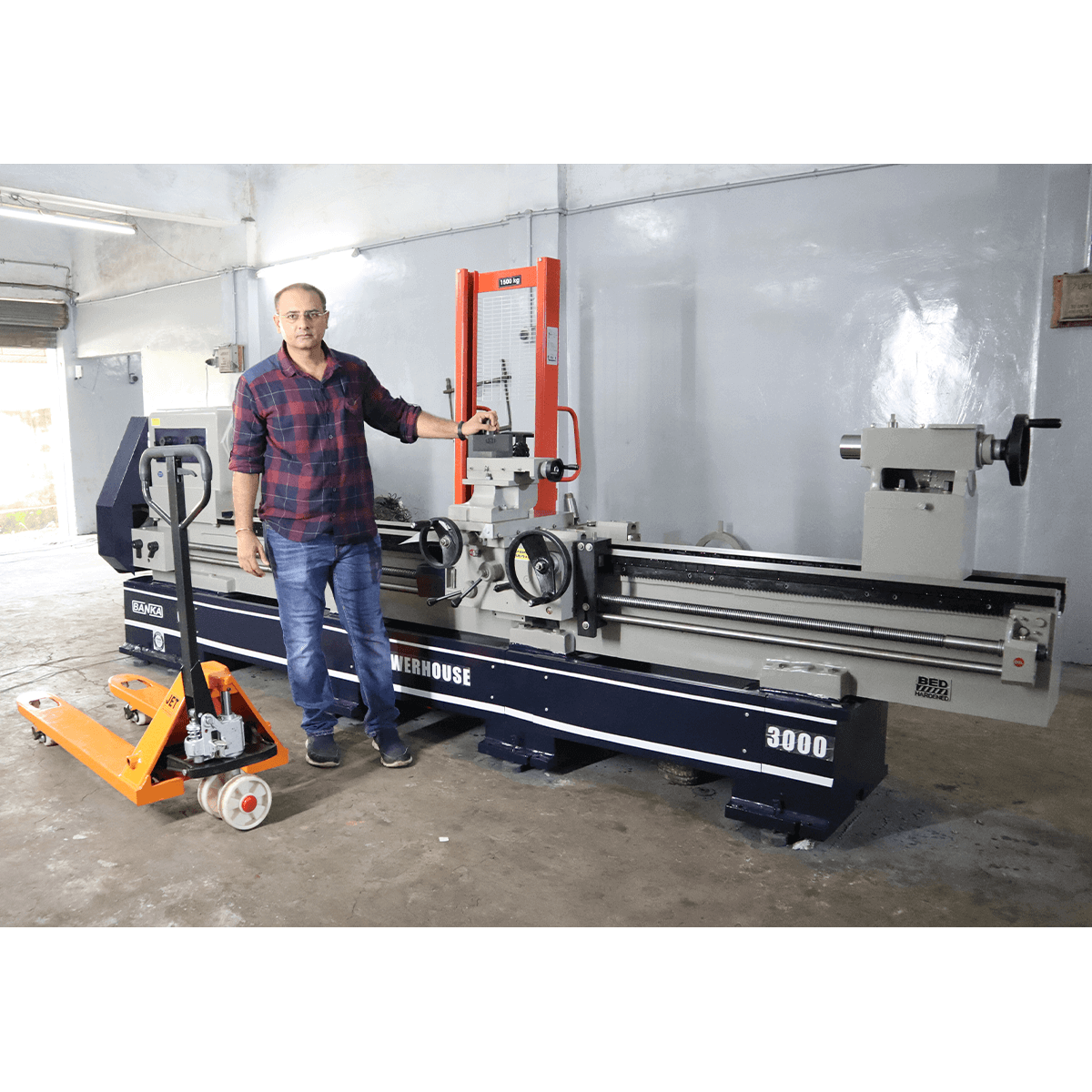 heavy duty lathe machines Heavy Duty Lathe Machine Price(028)