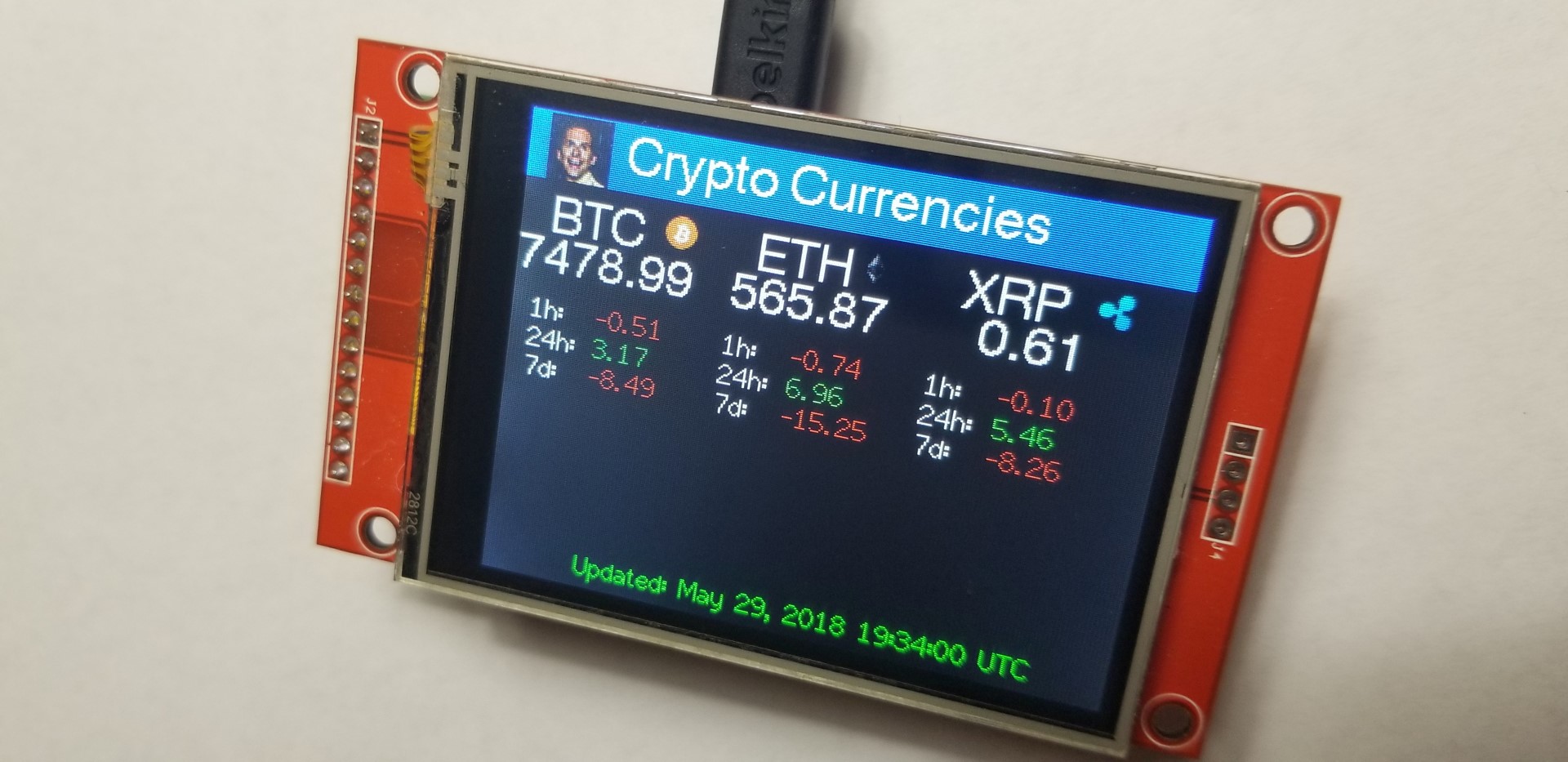 GitHub arejaycodes/TFTCoinTracker combining an esp8266 with a