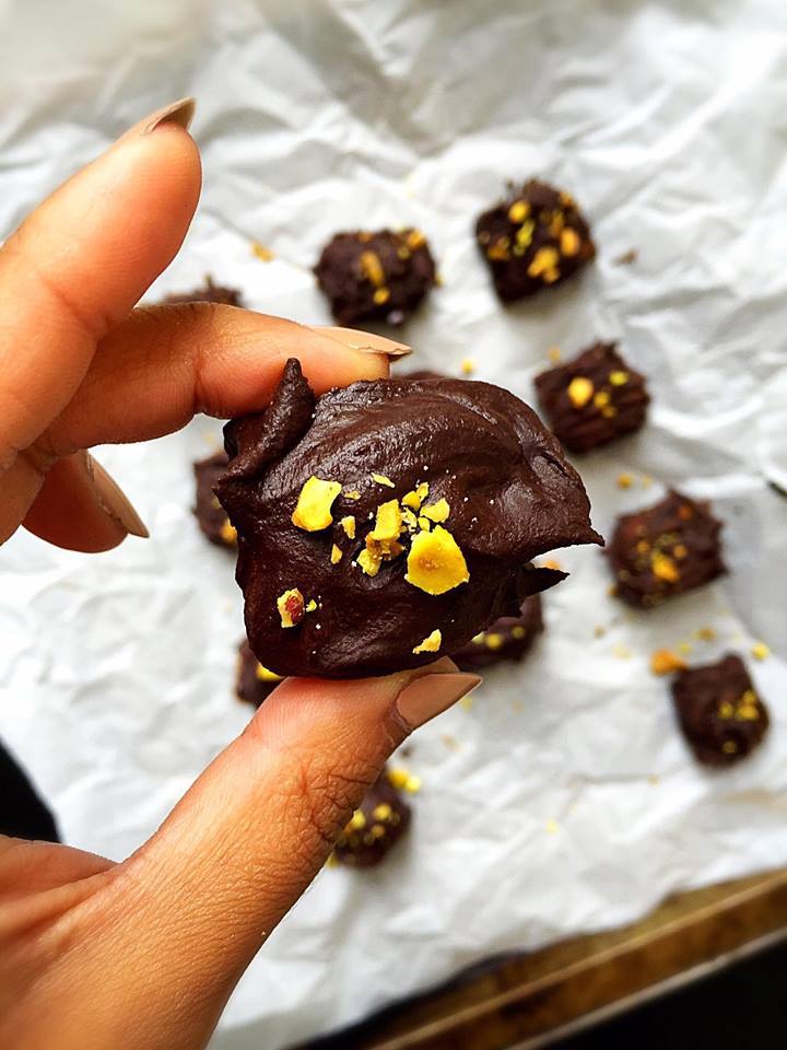 Pistachios Date Clusters