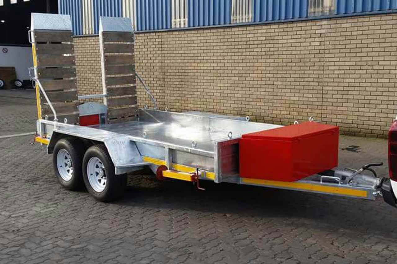 Trailers Landing Page RAW Projects