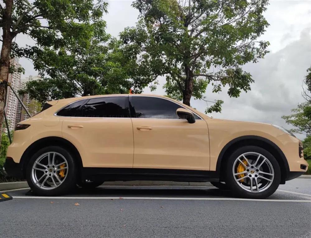 Super Gloss Light Sand Car Wrap RAXTiFY