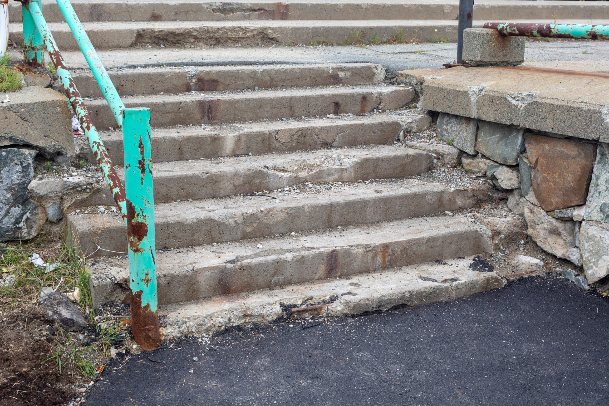 Easy Ways to Fix Loose or Broken Stone Steps Ray Arnold Masonry