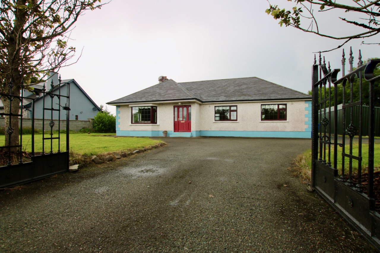 Moor, Ardagh, Co Longford Raymondwhite.ie