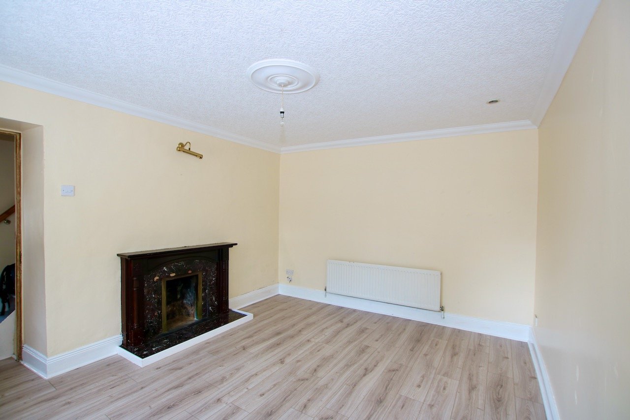 Keenagh Village Raymondwhite.ie