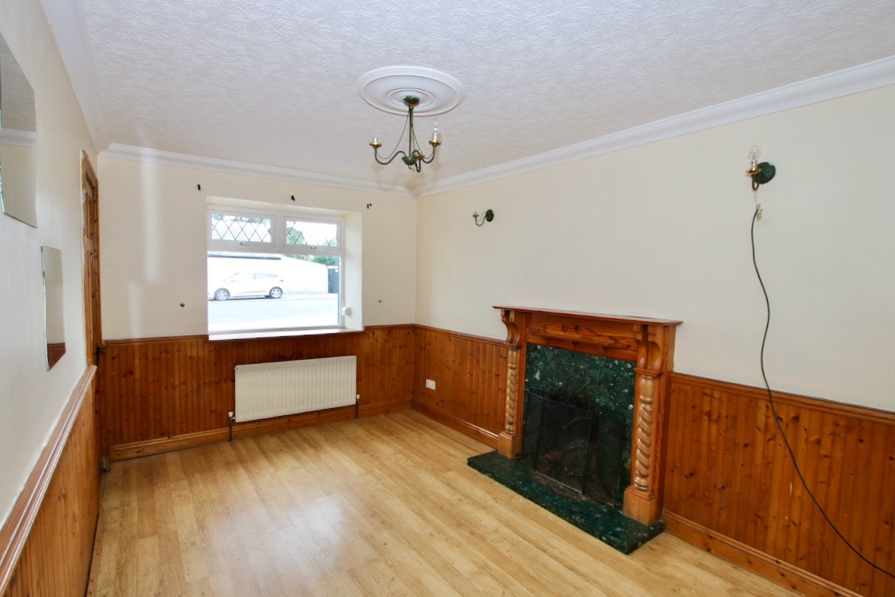 Keenagh Village Raymondwhite.ie