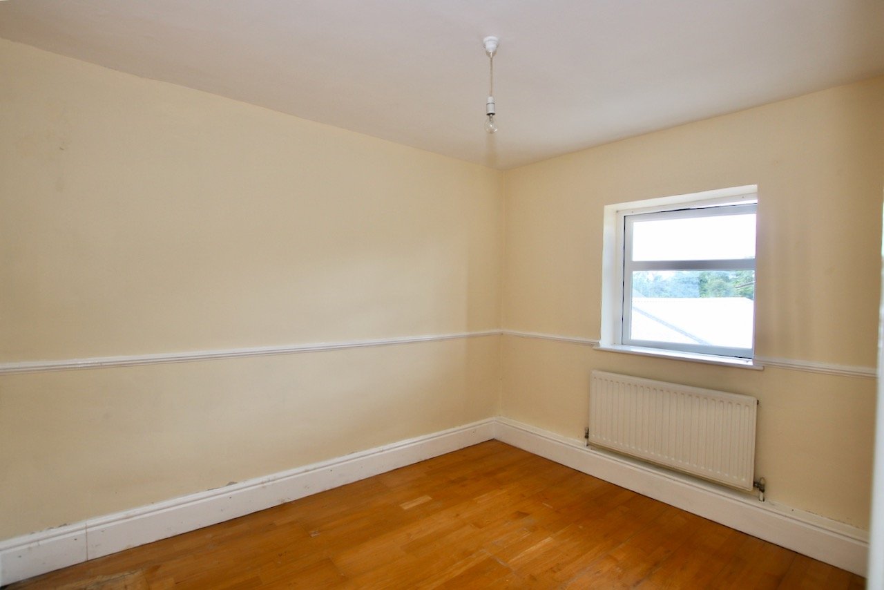 Keenagh Village Raymondwhite.ie