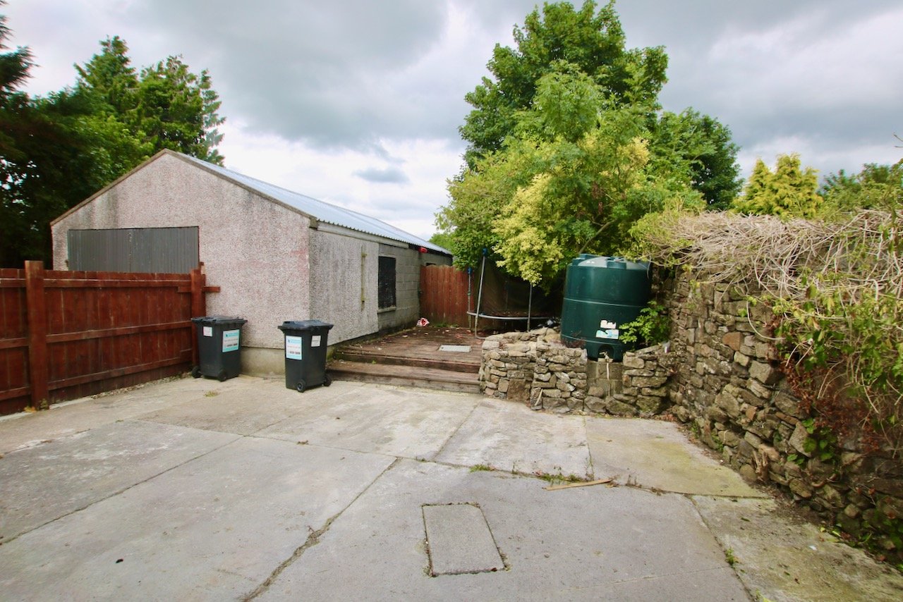 Keenagh Village Raymondwhite.ie