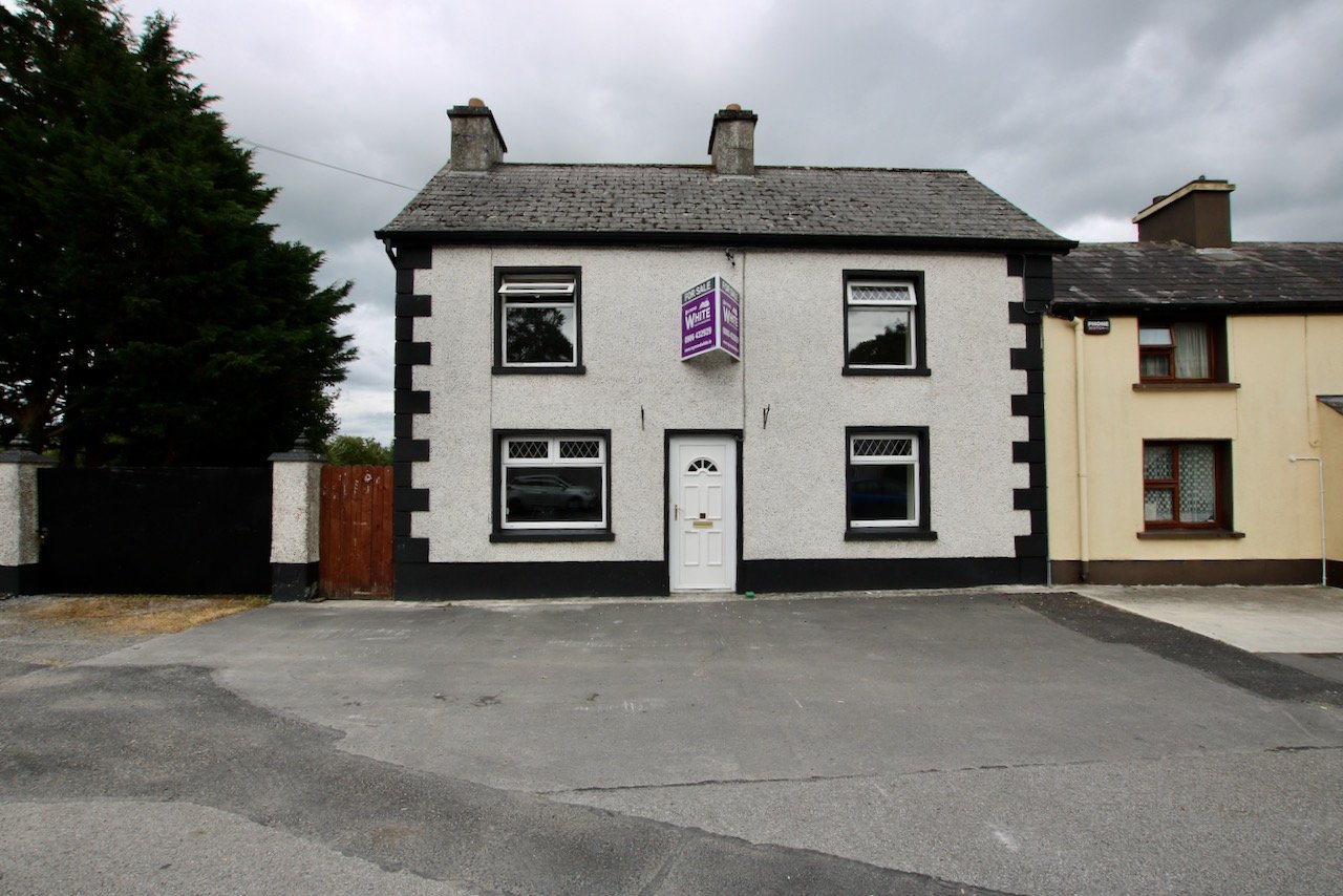 Keenagh Village Raymondwhite.ie