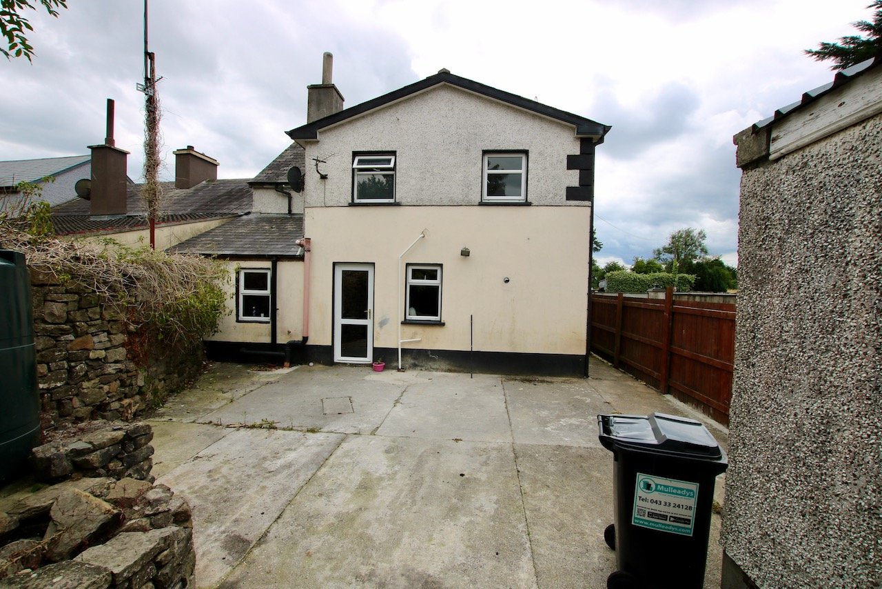 Keenagh Village Raymondwhite.ie