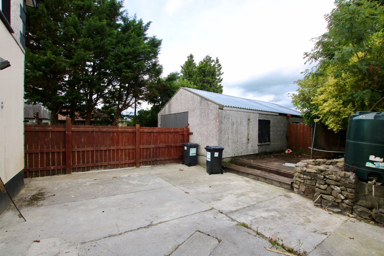 Keenagh Village Raymondwhite.ie