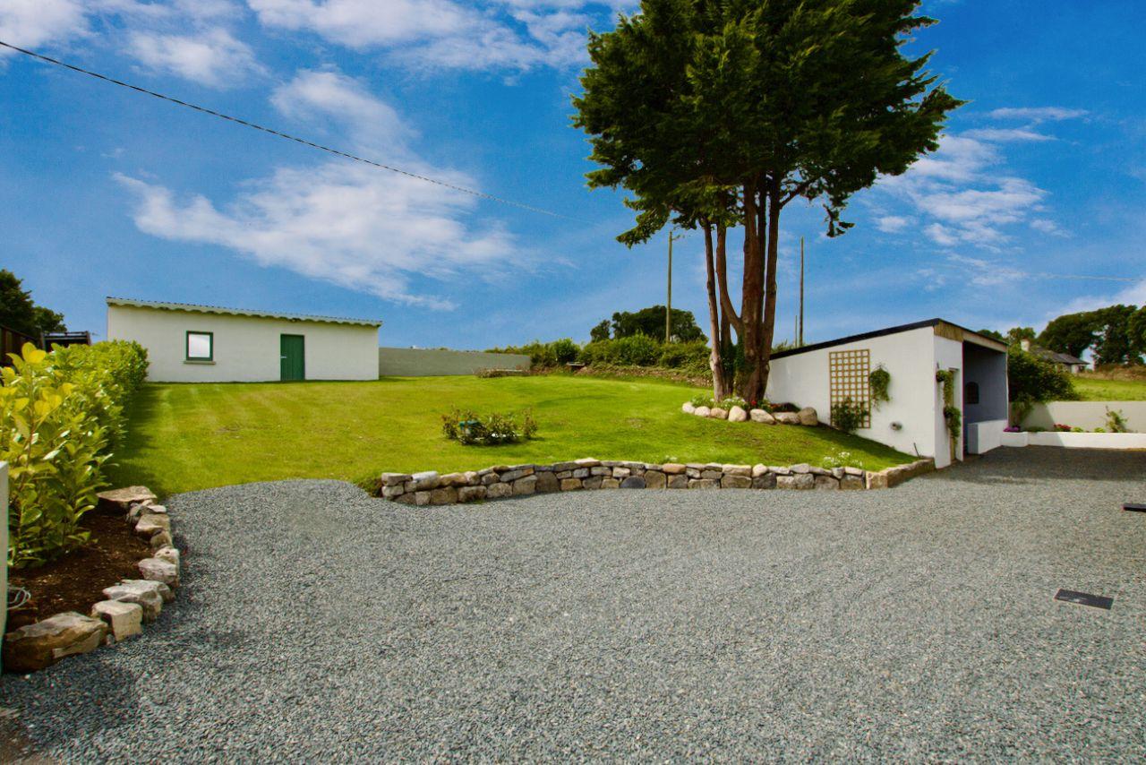 Carrool, Newtowncashel, Co Longford. Raymondwhite.ie