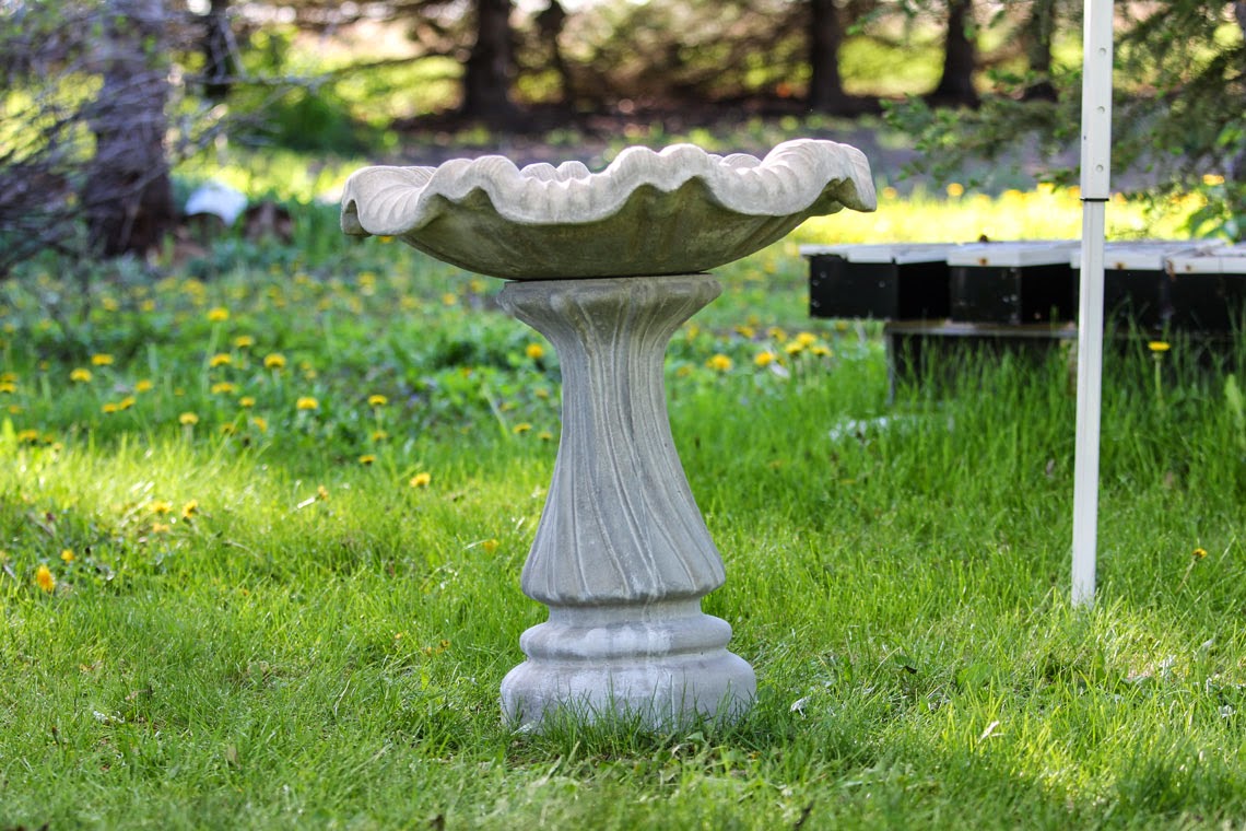 Decorative Rays Concrete Lawn Ornaments