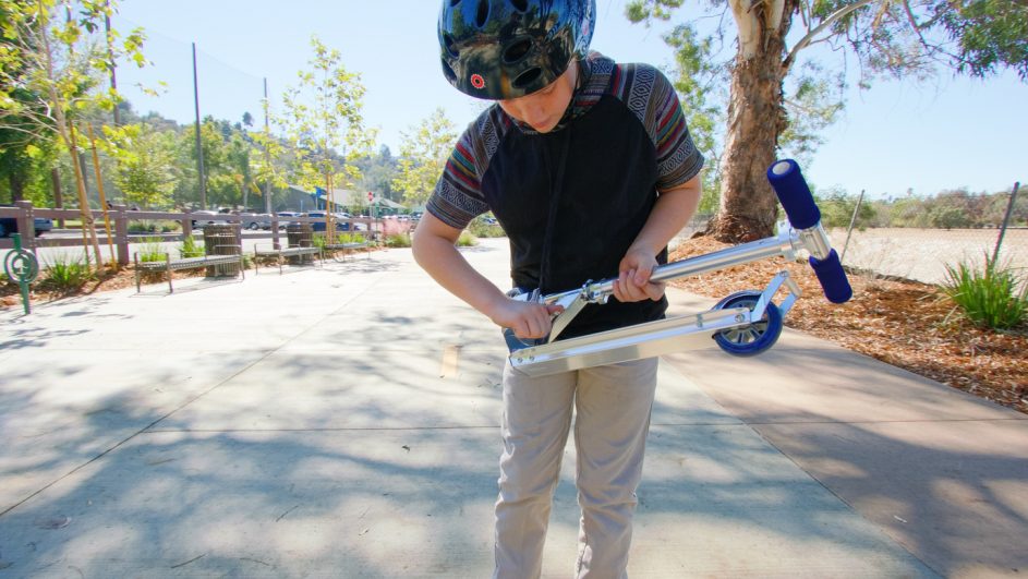 A2 Scooter Razor