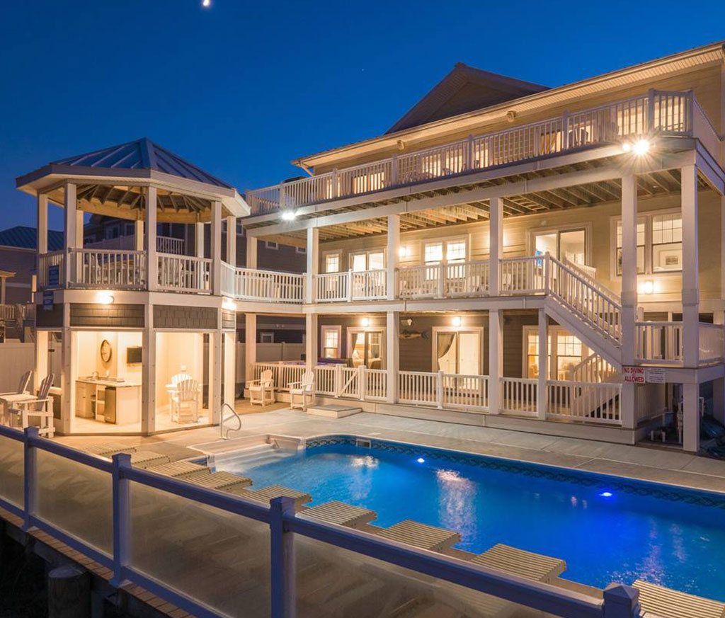 All Inn Custom Luxury Built Rental Home in Virginia Beach