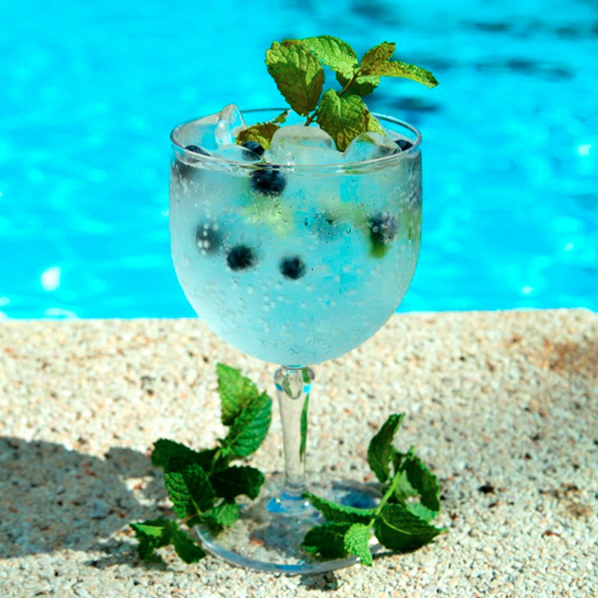 Verre piscine transparent incassable et personnalisable