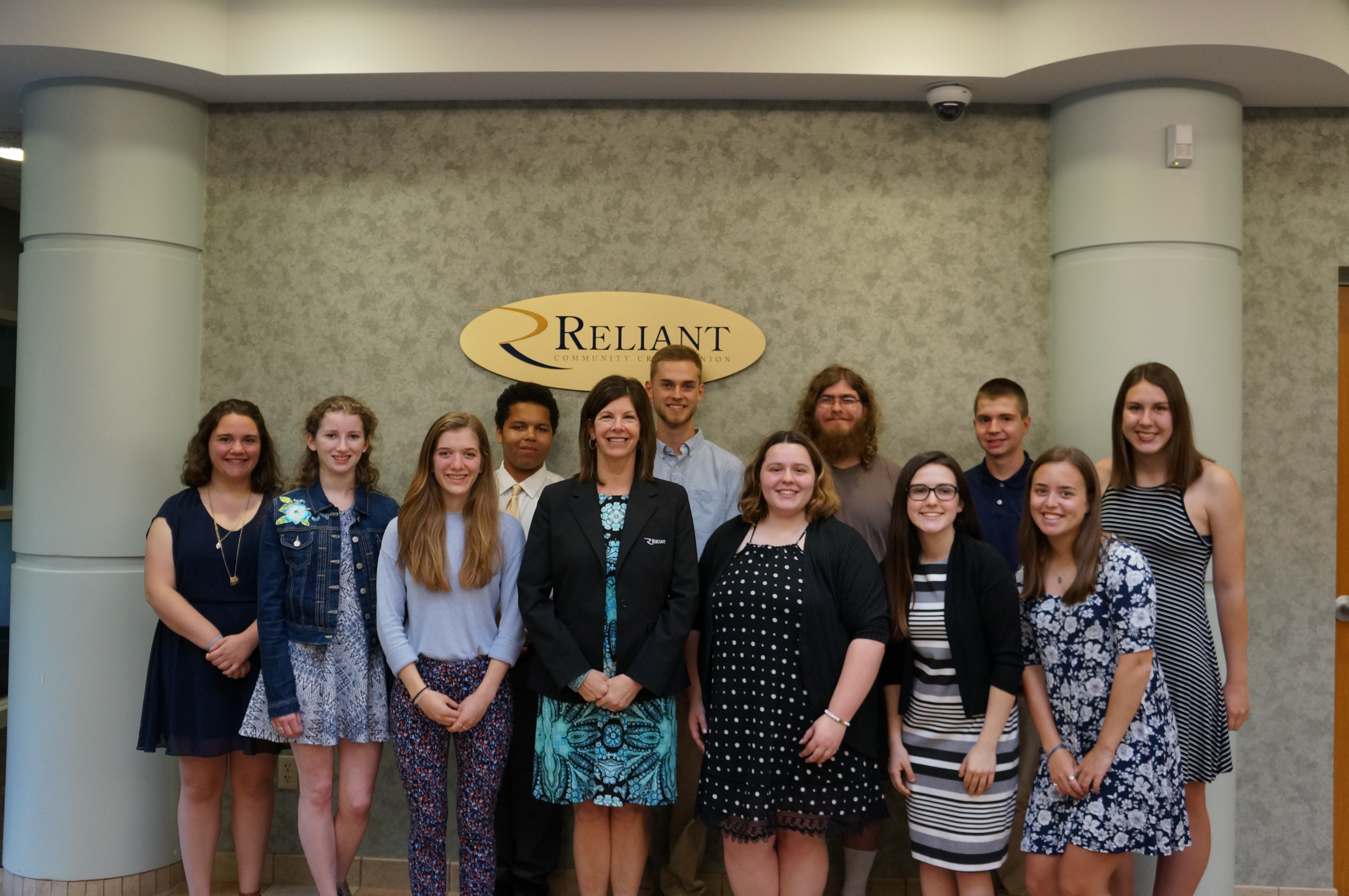Reliant Credit Union doles out 16k in scholarships
