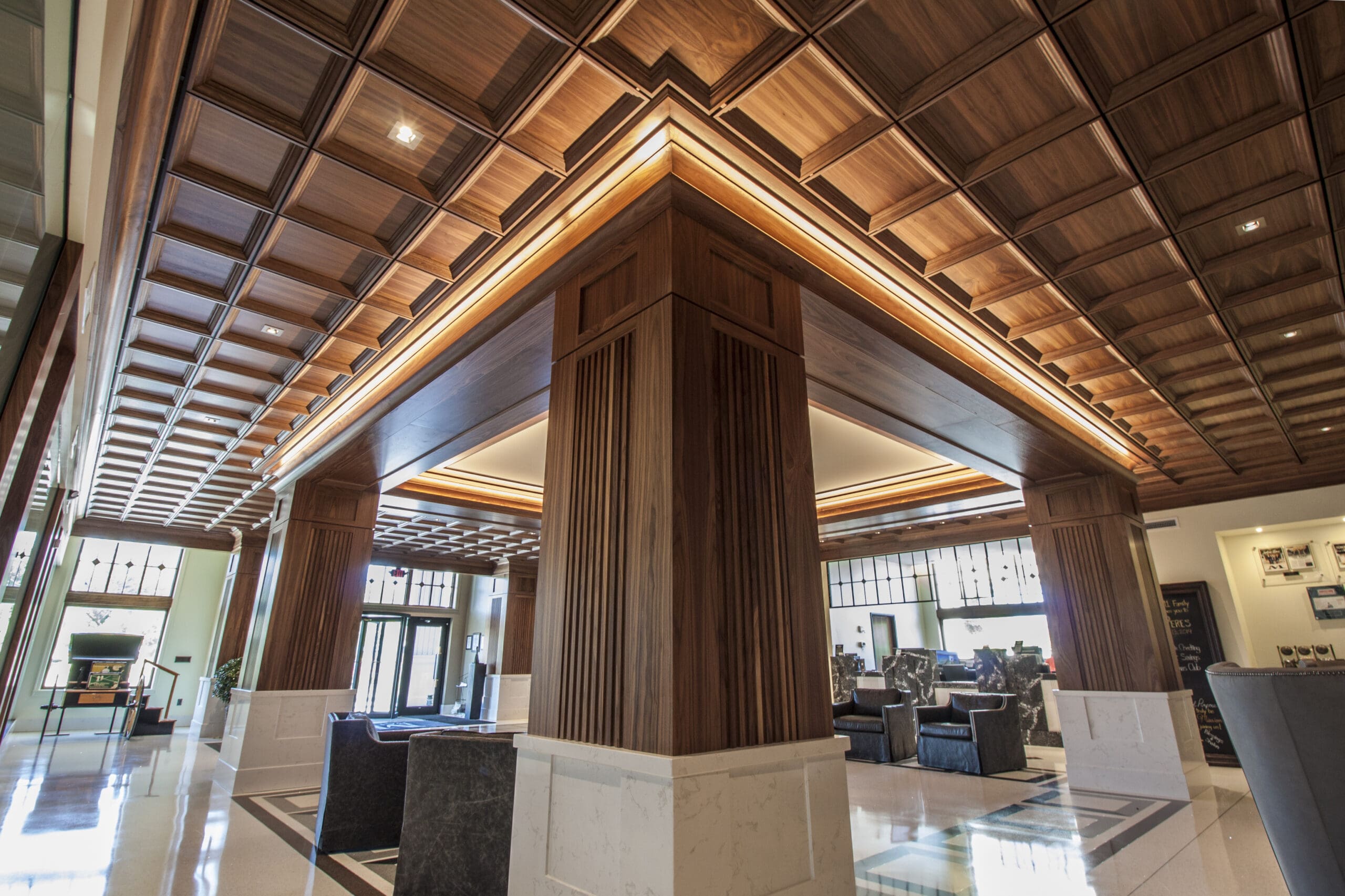 M1 Bank, Des Peres, MO Reed Burkett Lighting Design