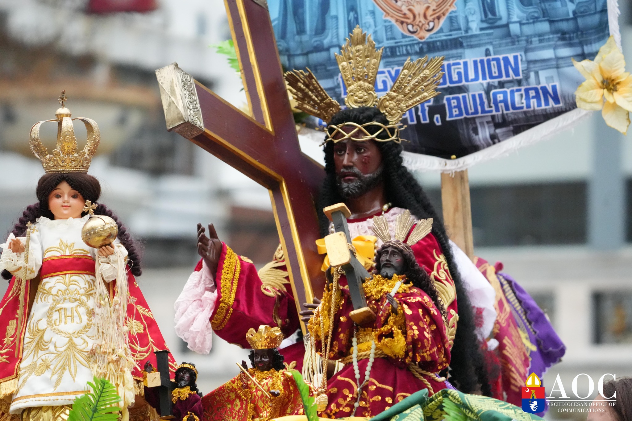 Quiapo Church holds threeday Blessing of Black Nazarene replicas