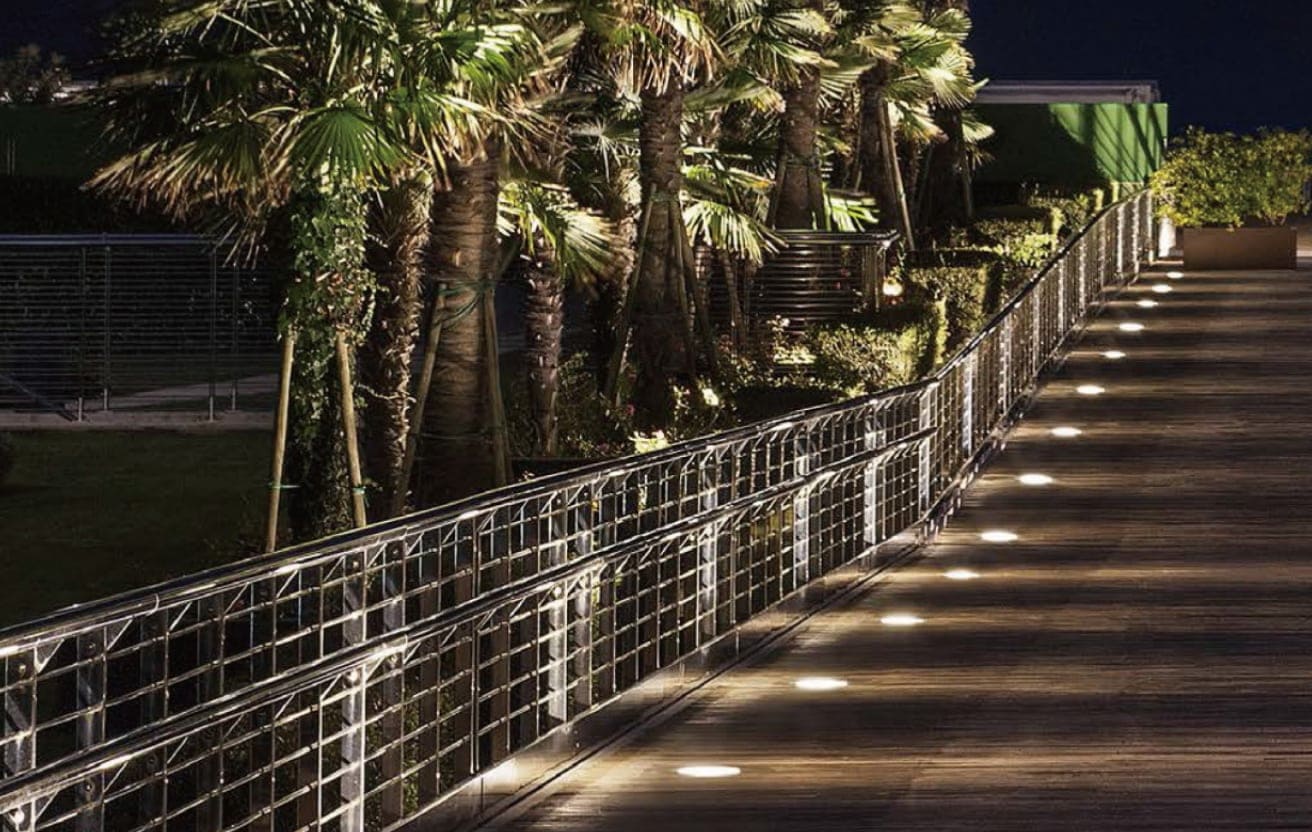 Tipos de iluminación exterior y cómo elegir iluminación RC