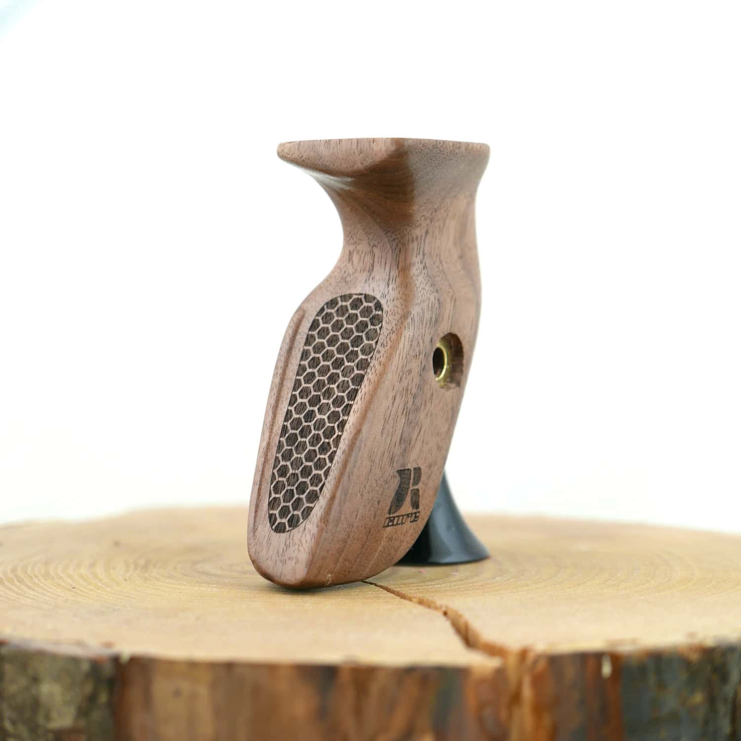 Grips Gallery Custom Bow Grips and Archery Accessories