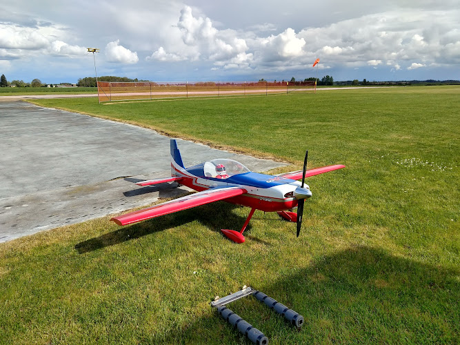 RC Rock Crawling in Barnstormers RC Club
