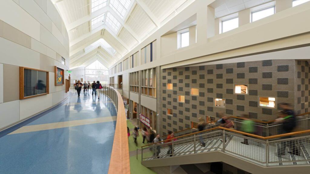 Uxbridge High School Uxbridge, Massachusetts Raymond Design Associates