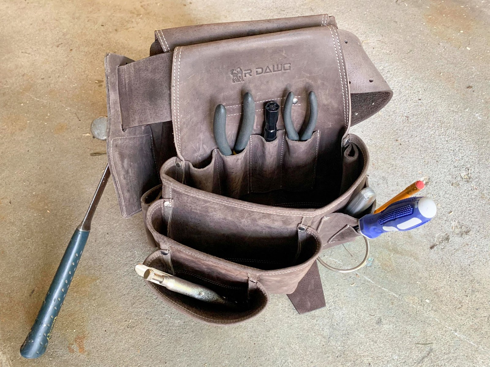 What is TopGrain Leather Material & How is It Made? R Dawg