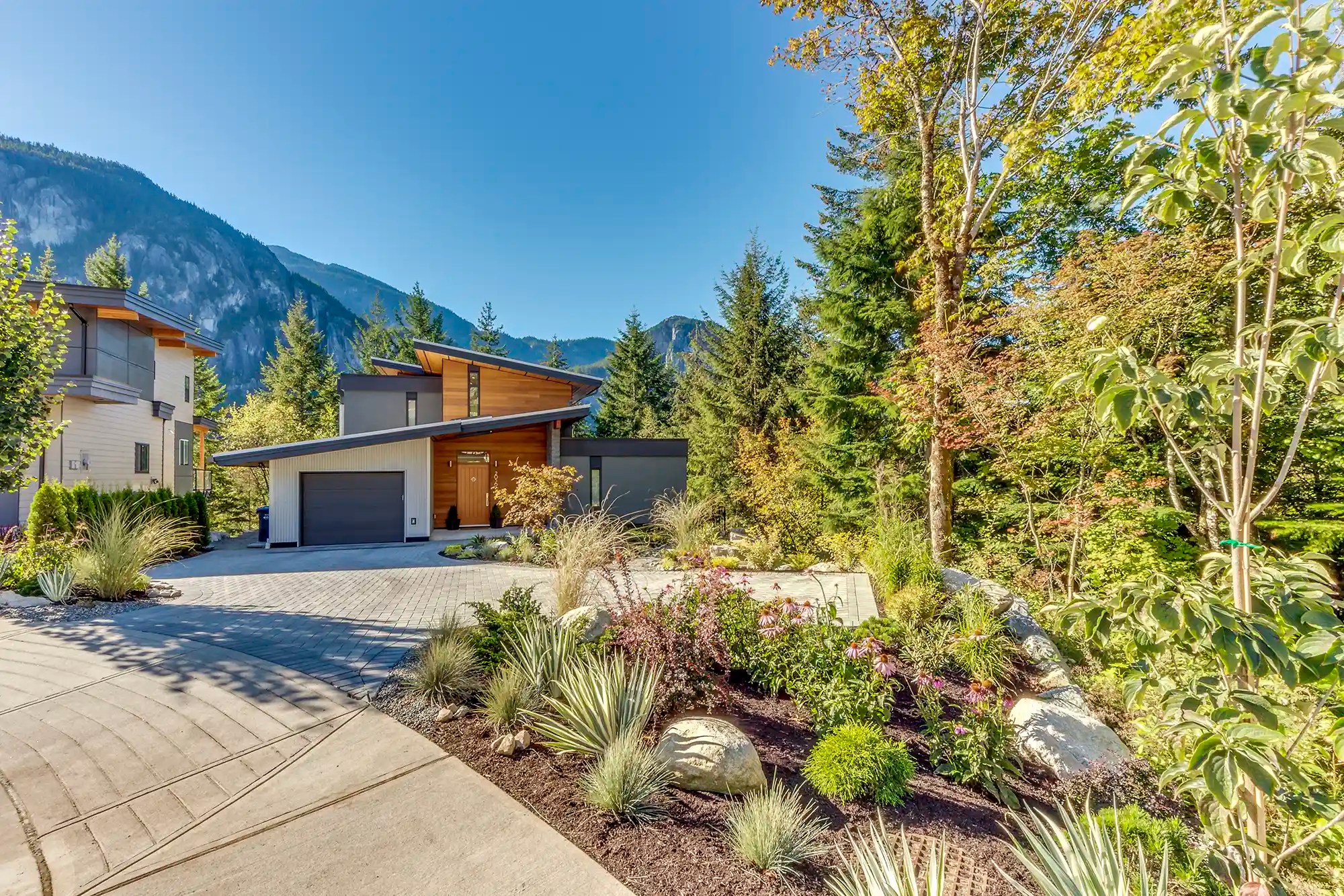 Crumpit Woods Oasis AwardWinning Squamish Home Build