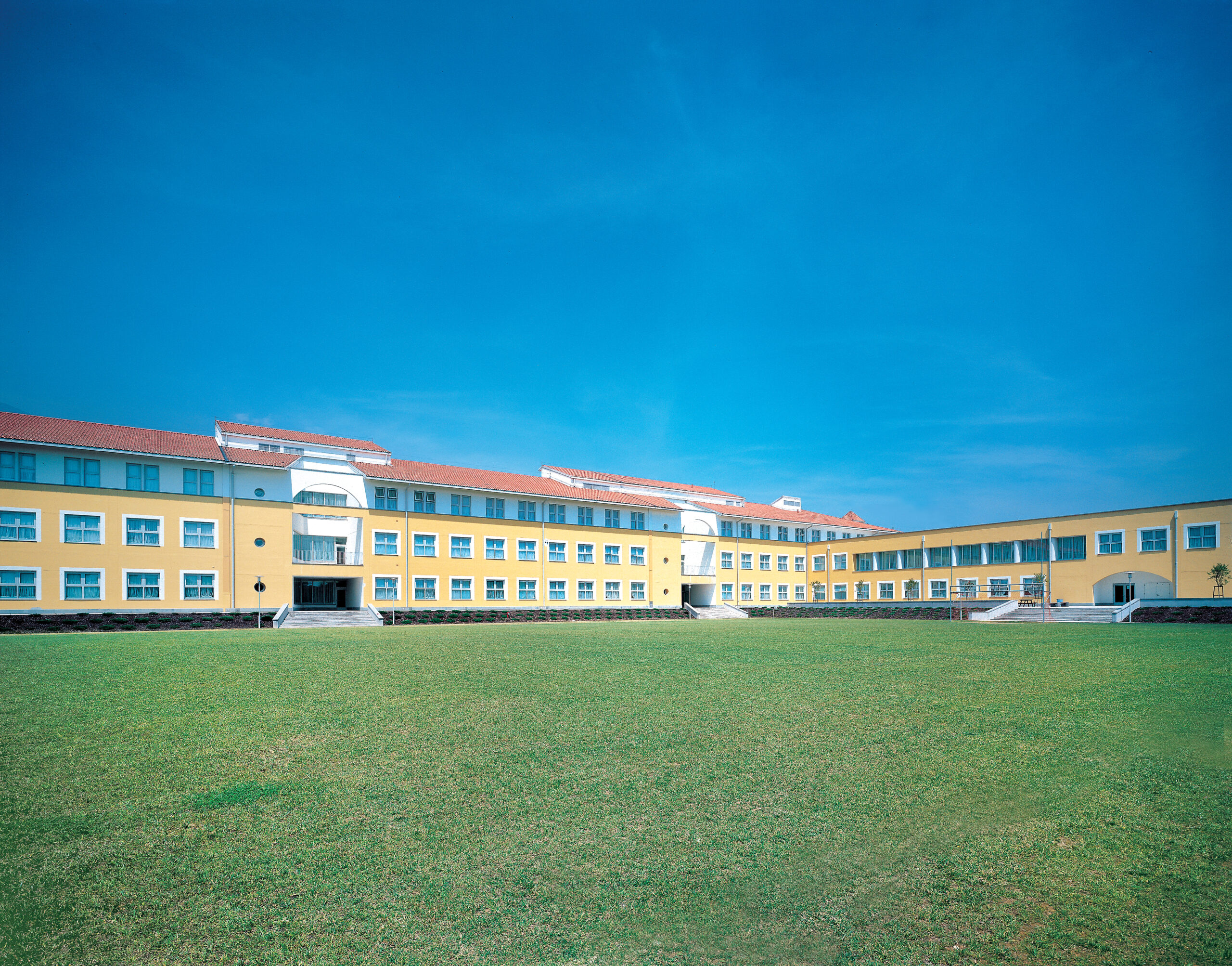 Aviano Air Base school Rizzani de Eccher