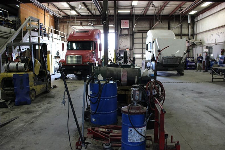 Commercial Truck and Trailer Repair | RDF Logistics