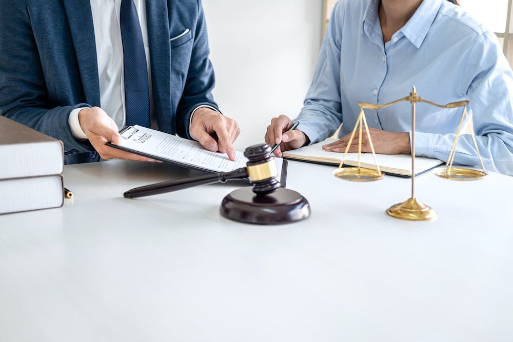 What Are the Benefits of Hiring a California Employment Lawyer?