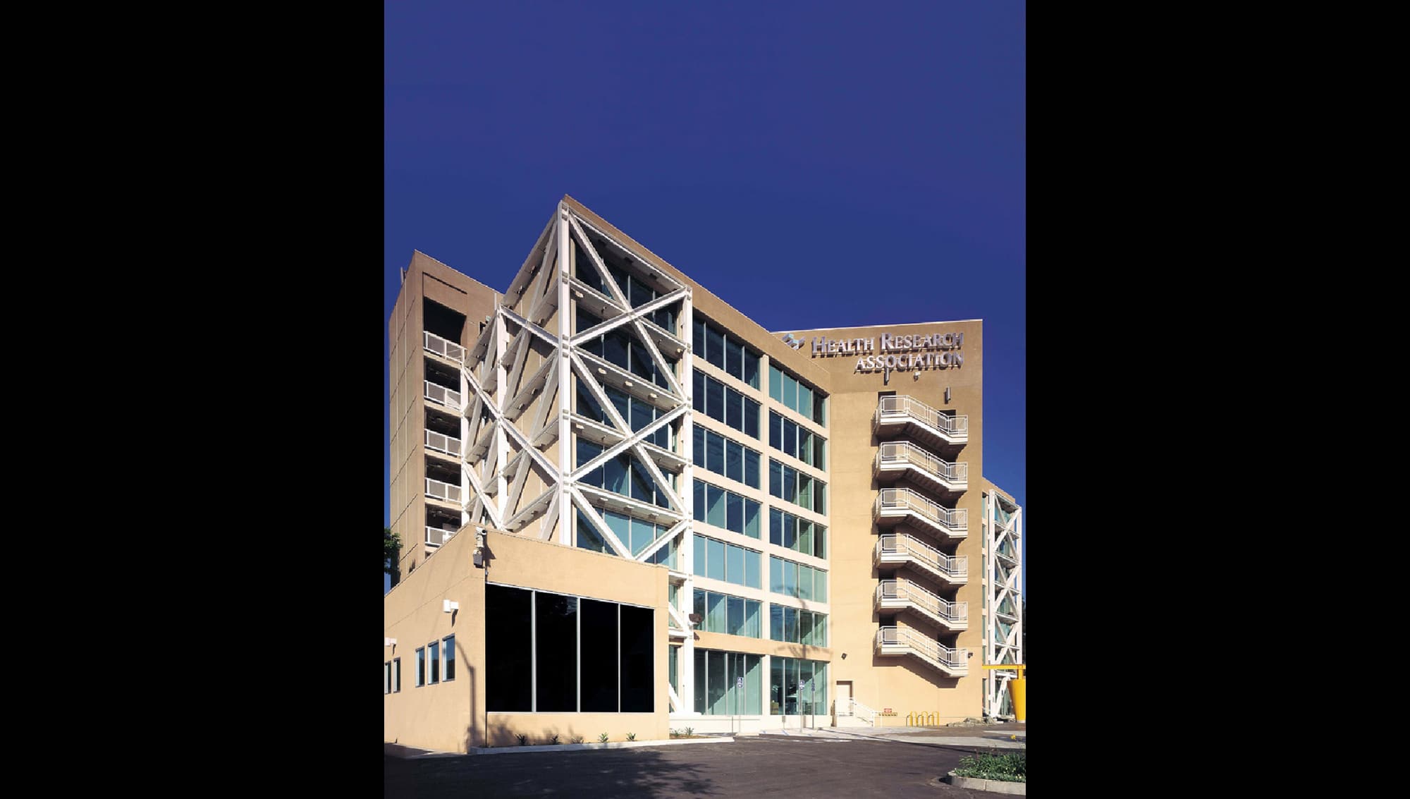 Health Research Association Medical Office, Los Angeles, CA R.D