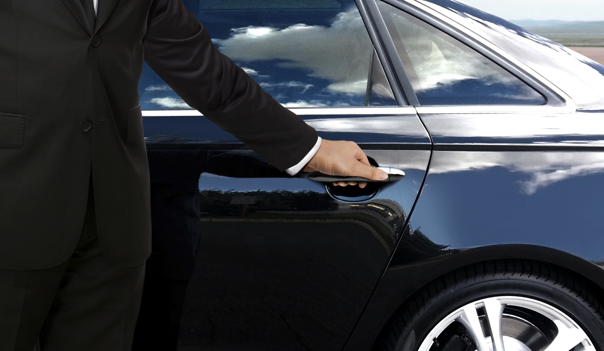 Creating an Impression The Many Benefits of Chauffeur Services