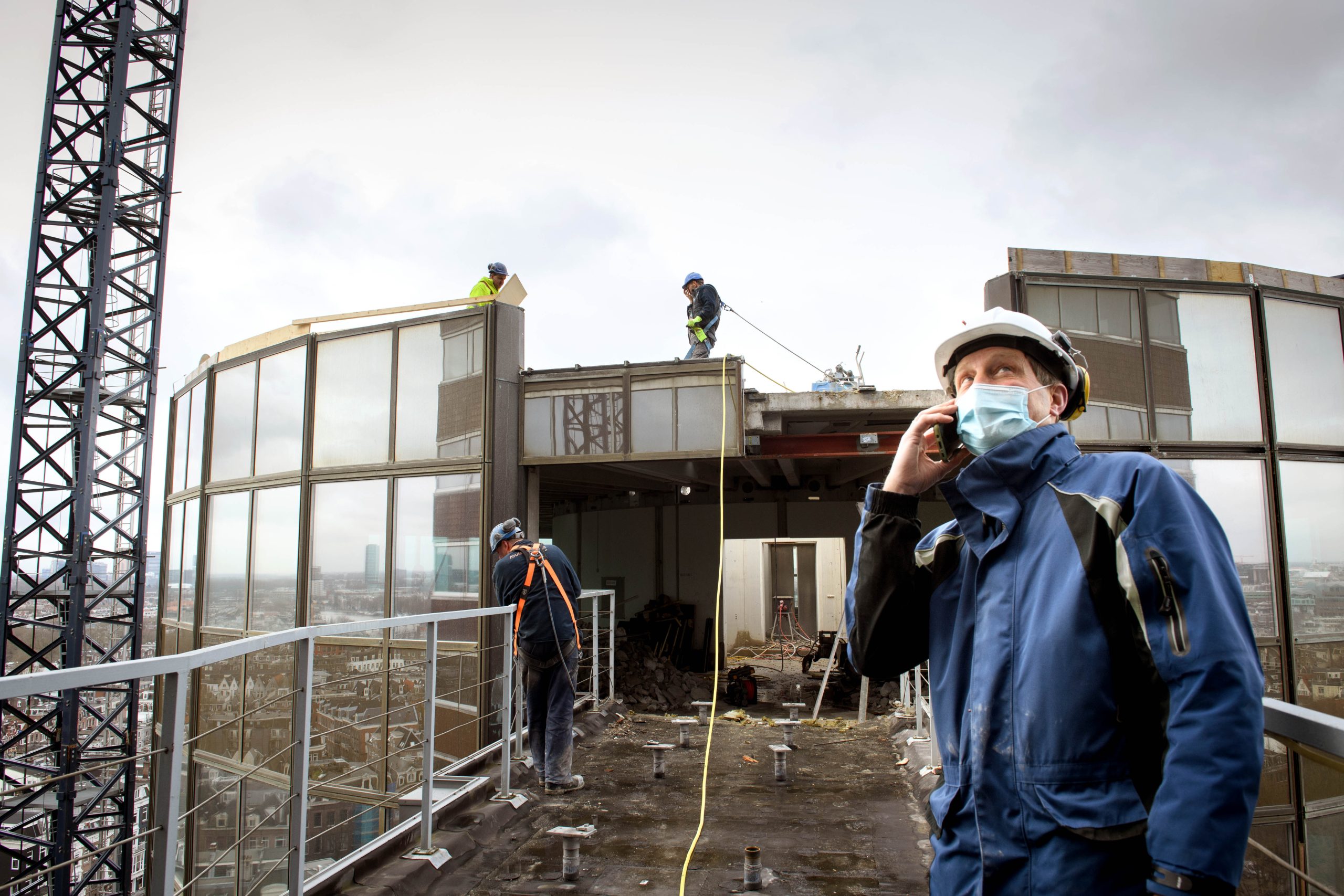 Satelliet REBORN Real Estate