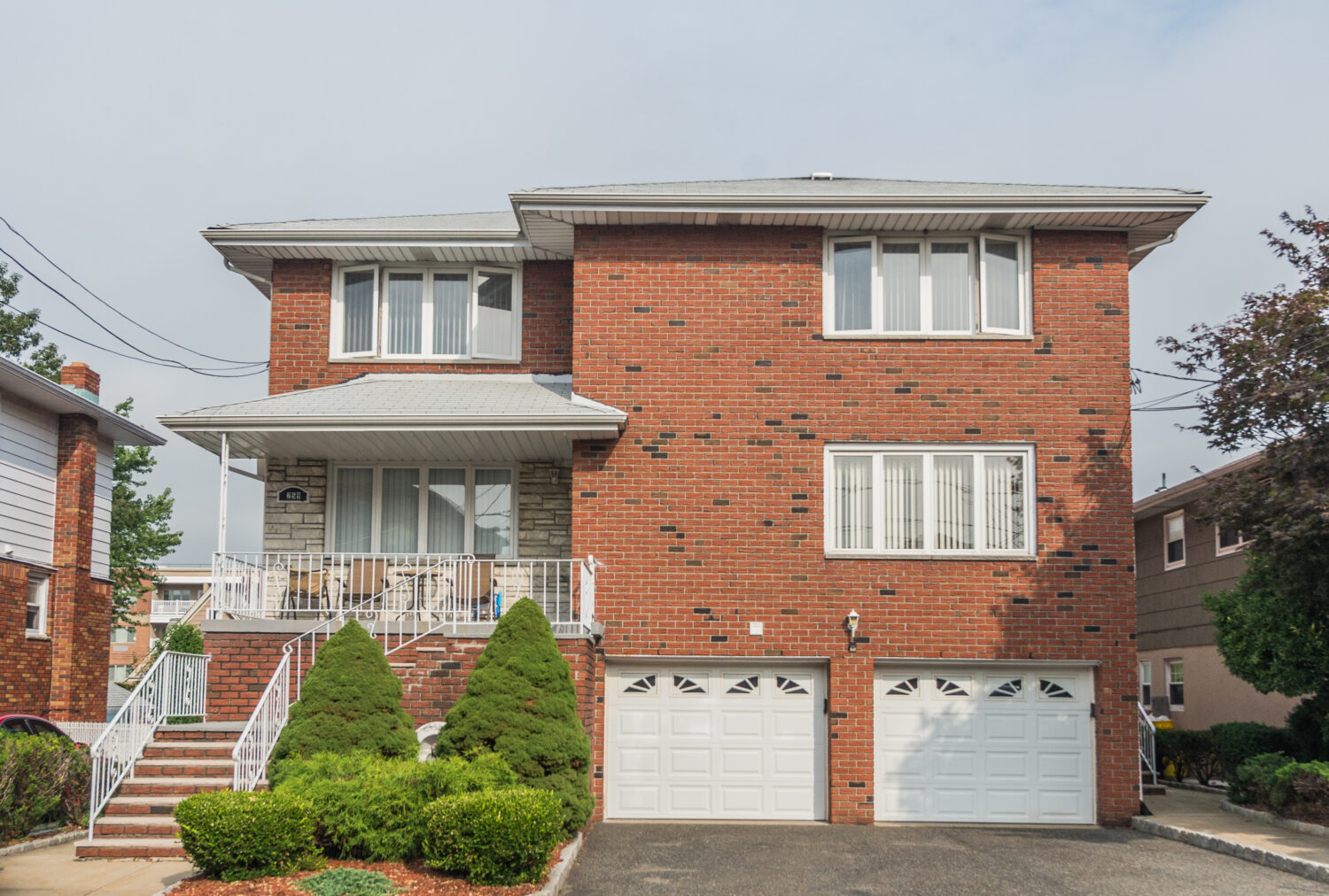 259261 13th St Palisades Park The Realty Boutique