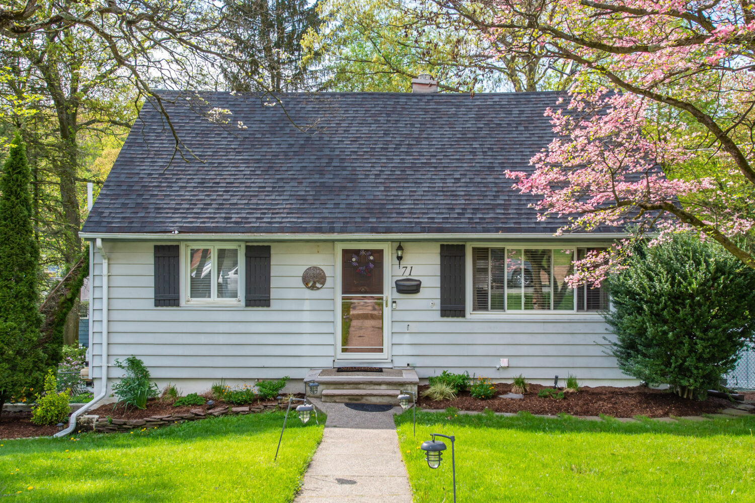 71 Rafkind Rd Bloomingdale, NJ 07403 The Realty Boutique