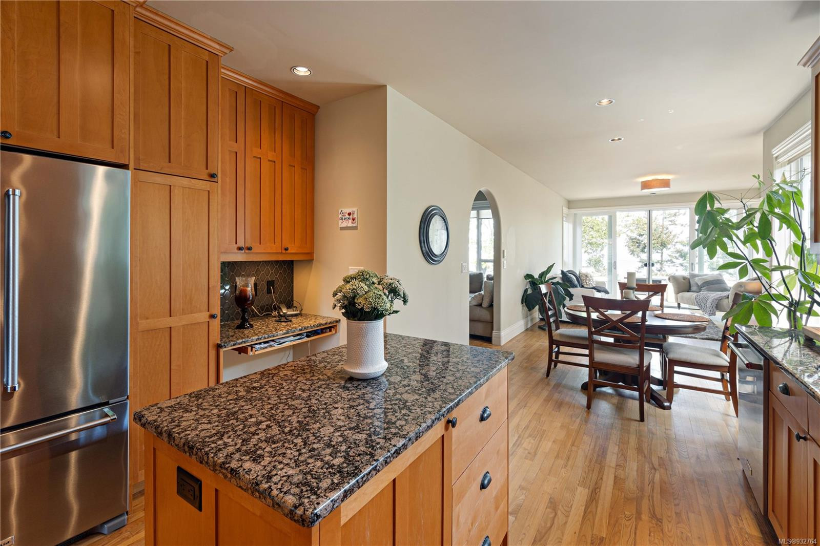 3725 Glen Oaks Dr, Nanaimo Vancouver Island and Nanaimo Real Estate