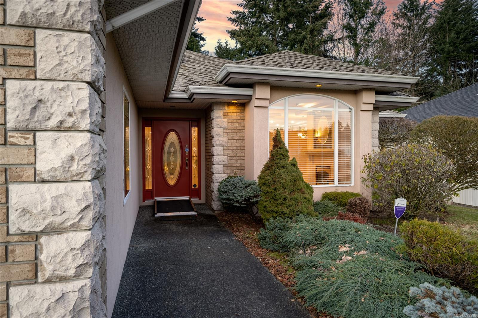 5924 Oliver Rd, Nanaimo Vancouver Island and Nanaimo Real Estate